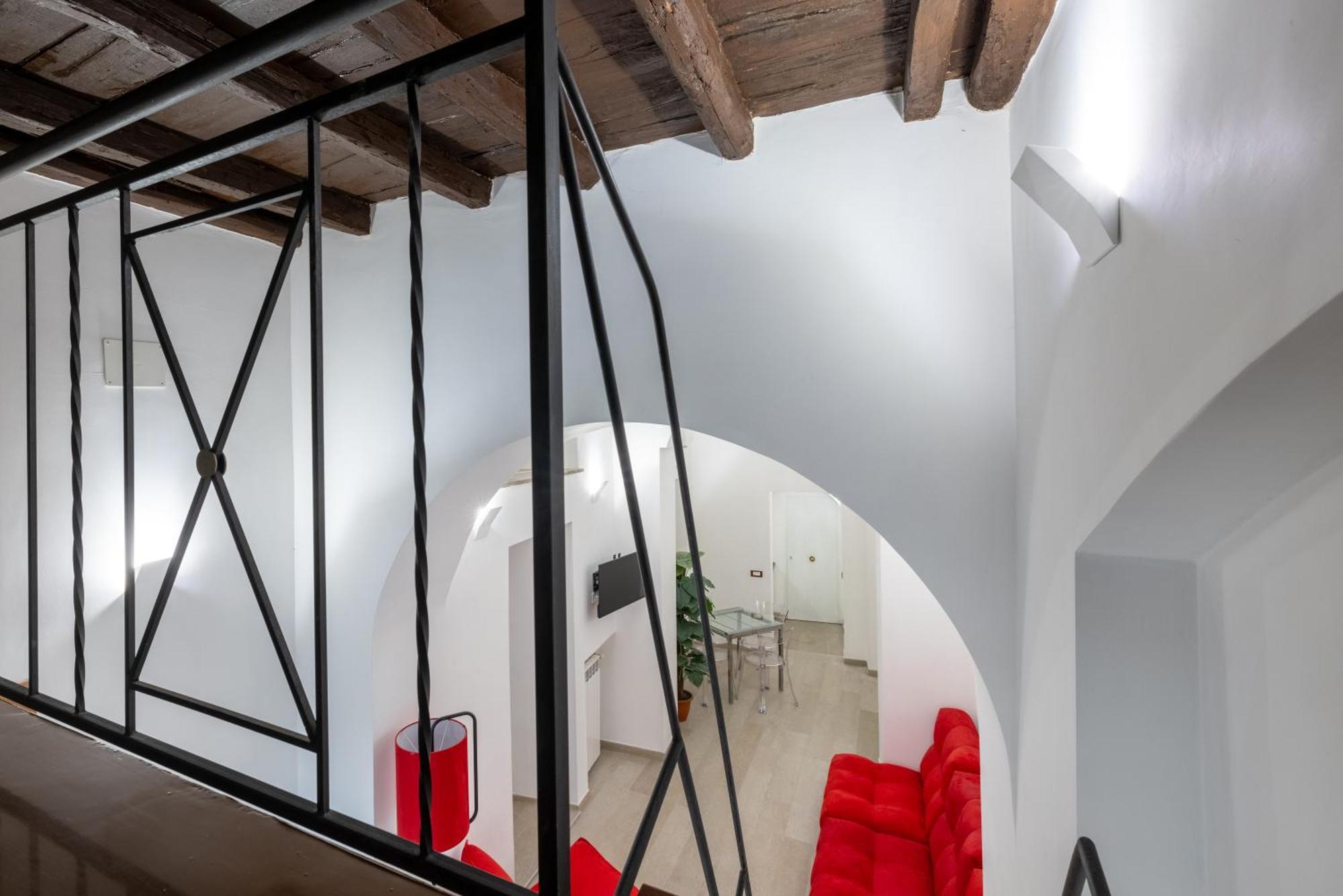 Lovely Studio Apartment - Capocci 로마 외부 사진
